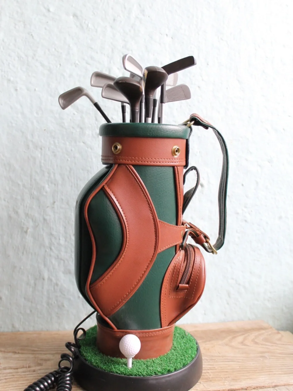 ⛳️ Classic Vintage Golf Bag Land Line Phone 🏌🏽 - Picture 4 of 10